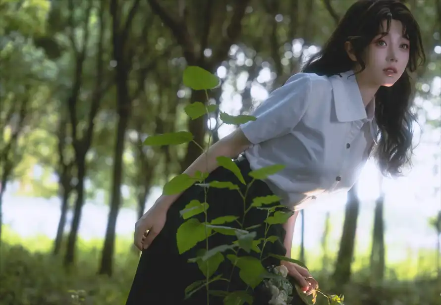 4k女神壁纸 - 少女 - 户外 - 森林「哲风壁纸」 4k女神壁纸 - 少女 - 户外 - 森林「哲风壁纸」