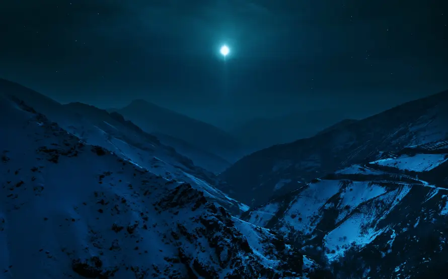 4k冷调壁纸-夜景 - 山脉-月亮「哲风壁纸」