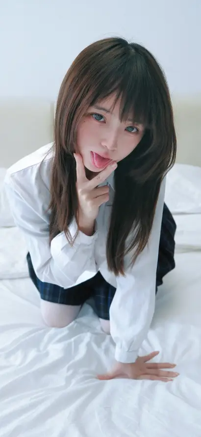4k少女壁纸 - 床 - 居家 - 清纯「哲风壁纸」