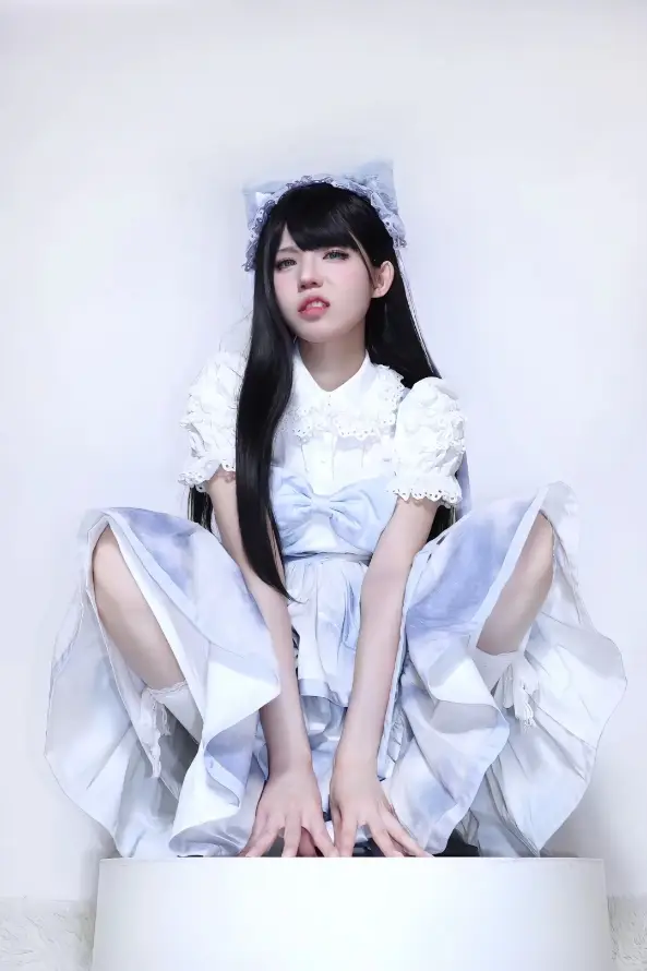4k写真壁纸 - 发饰 - 坐姿 - 少女「哲风壁纸」