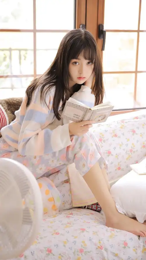 4k少女壁纸 - 床 - 居家 - 日系「哲风壁纸」