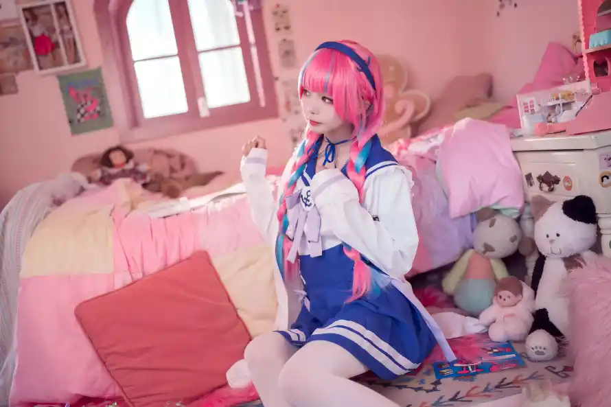8k卧室壁纸-少女 - 白丝-cos「哲风壁纸」