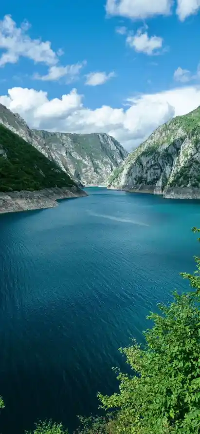 4k山脉壁纸 - 峡谷 - 湖泊 - 白云「哲风壁纸」