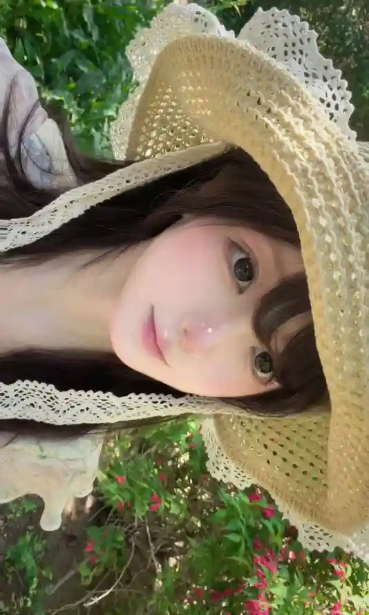 4k夏日壁纸 - 少女 - 户外 - 清新「哲风壁纸」
