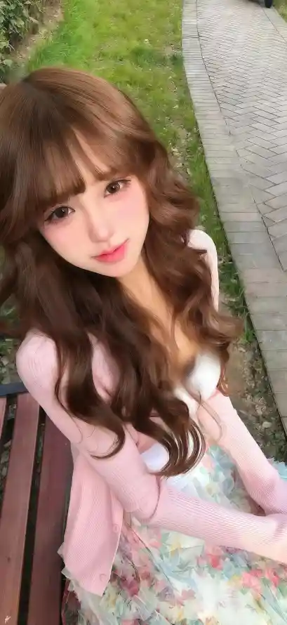 4k户外壁纸 - 甜美 - 美女 - 草地「哲风壁纸」