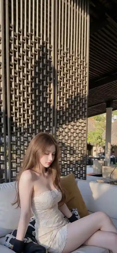 4k暖光壁纸 - 气质 - 美女 - 休闲场景「哲风壁纸」