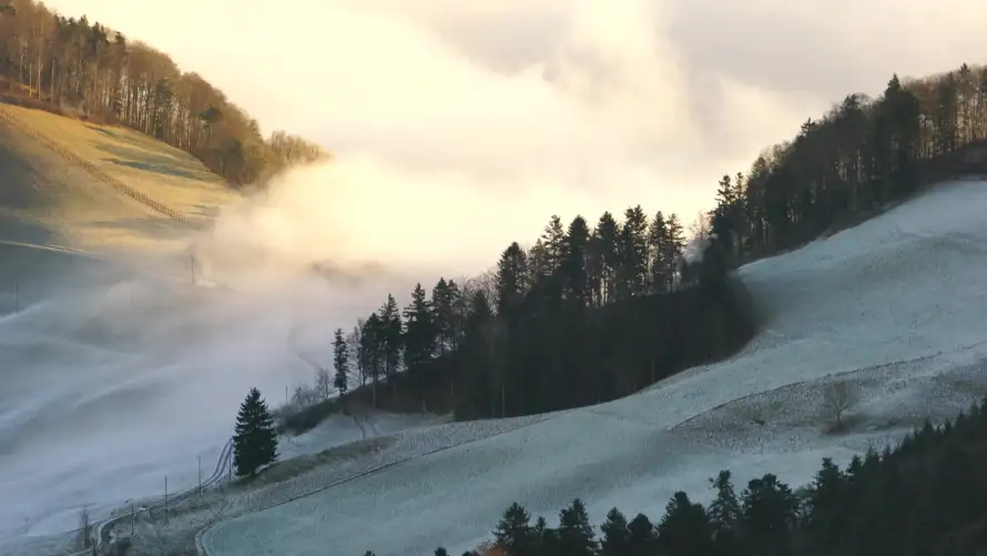 4k丘陵壁纸-云雾 - 山峦-山谷「哲风壁纸」