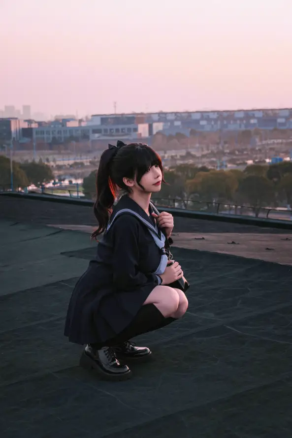 4kjk壁纸 - 天台 - 少女 - 户外「哲风壁纸」