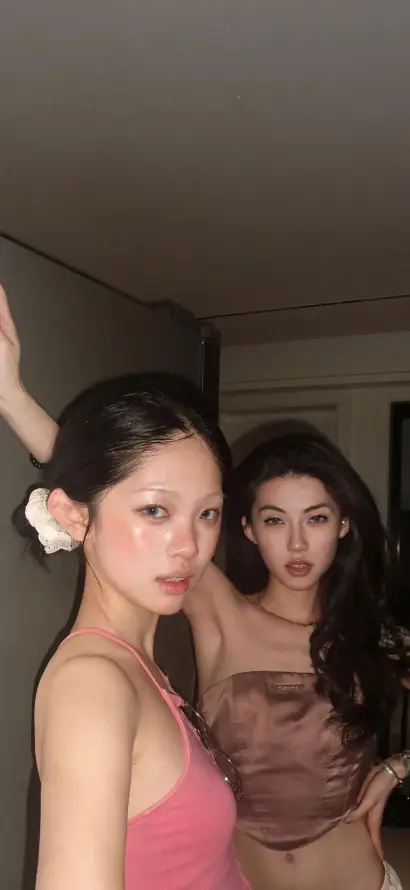 4k发饰壁纸 - 吊带 - 复古 - 姐妹「哲风壁纸」