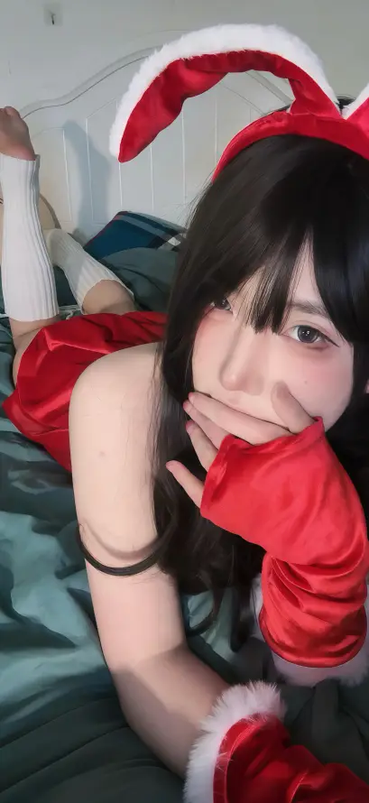 4k卧姿壁纸 - 少女 - 居家 - 白丝「哲风壁纸」