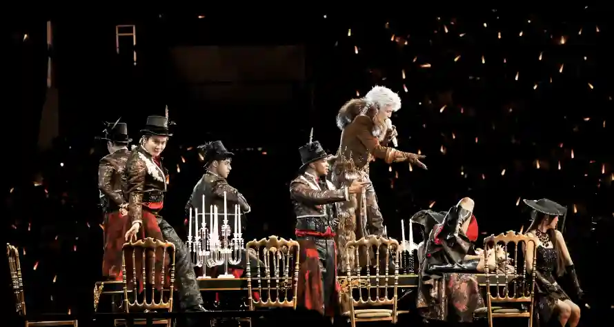 4k伴舞壁纸-椅子 - 歌手-演出「哲风壁纸」