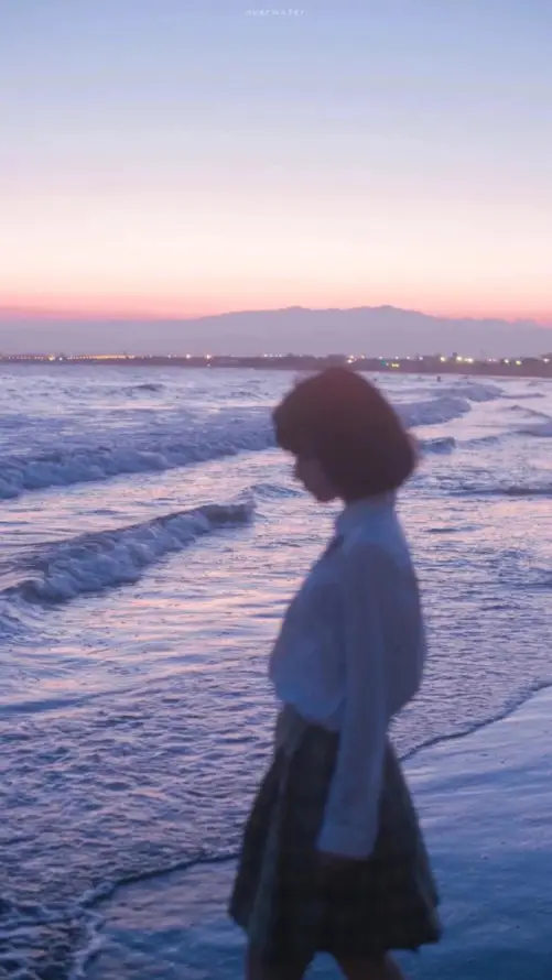 4kmv壁纸 - 天空 - 治愈 - 海浪「哲风壁纸」