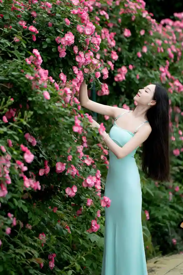 4k吊带壁纸 - 夏日 - 户外 - 清新「哲风壁纸」