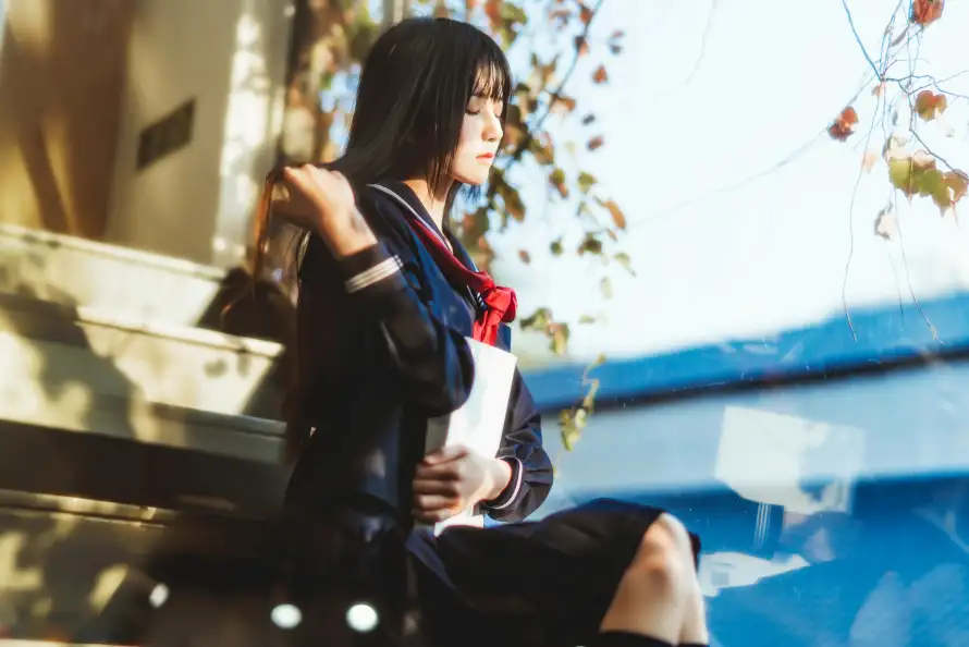 8k制服壁纸-jk - 台阶-少女「哲风壁纸」