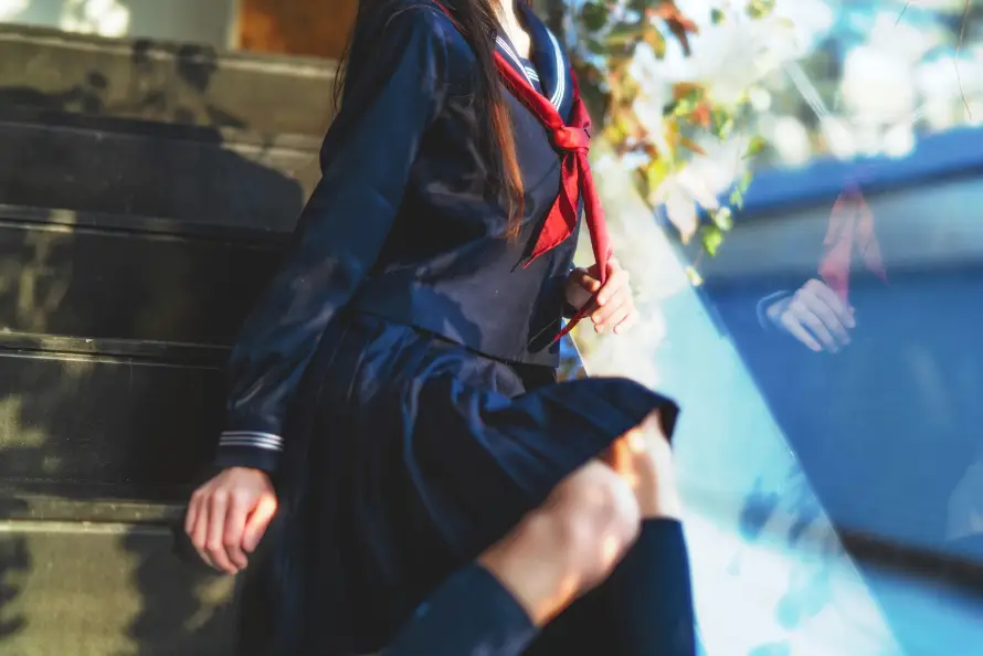 8k写真壁纸-jk - 台阶-少女「哲风壁纸」