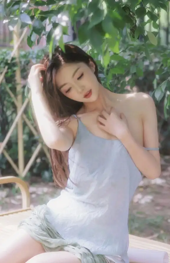 4k休闲壁纸 - 光影 - 夏日 - 少女「哲风壁纸」