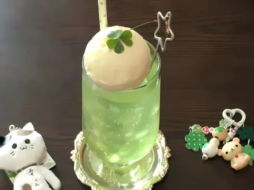 2k吸管壁纸-奶盖 - 三叶草-下午茶「哲风壁纸」