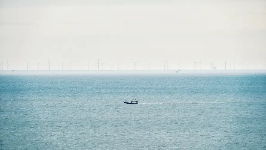 4k天空壁纸-海 - 船-孤舟「哲风壁纸」