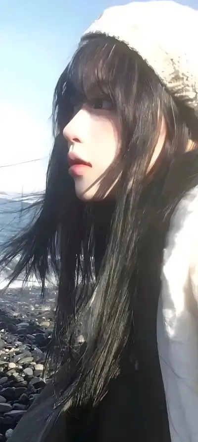 4k侧脸壁纸 - 海洋 - 海边 - 礁石「哲风壁纸」