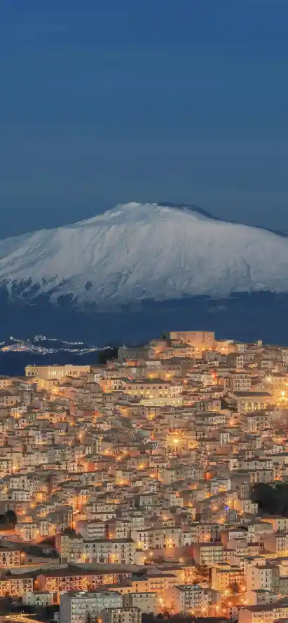 4k城市壁纸 - 夜景 - 山脉 - 海洋「哲风壁纸」