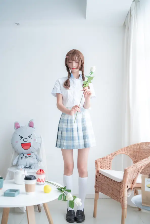 4kjk壁纸 - 制服 - 奶茶 - 室内「哲风壁纸」
