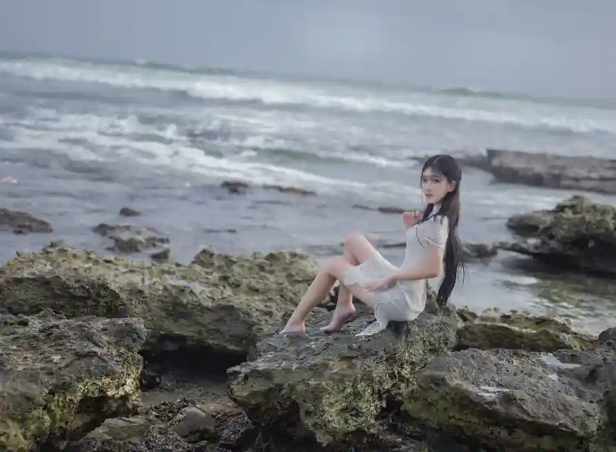 4k海岸壁纸-海浪 - 海边-清冷「哲风壁纸」