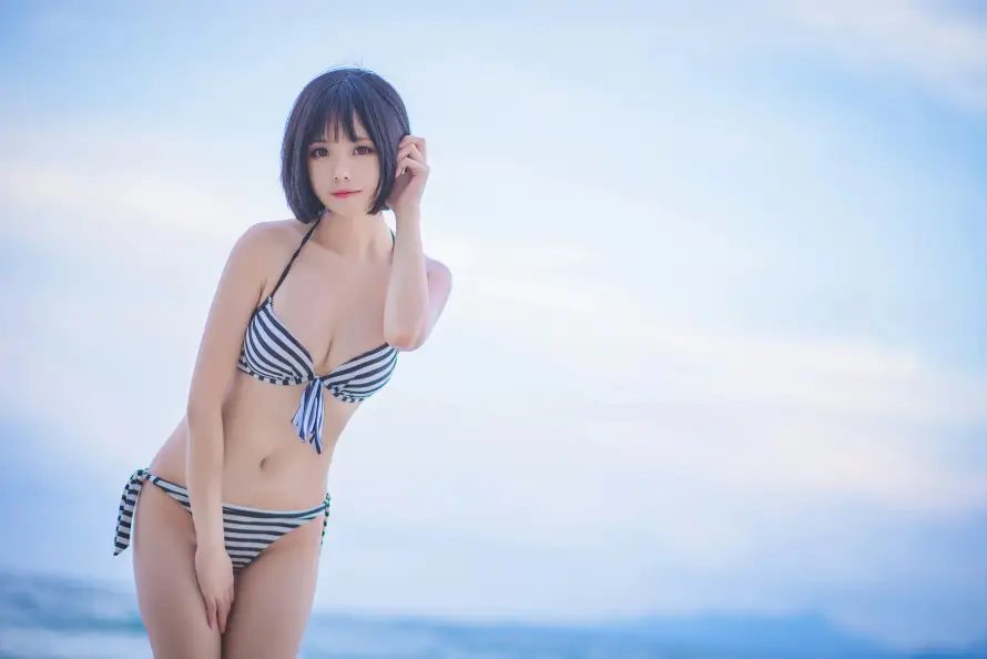 6k夏日壁纸-少女 - 户外-泳装「哲风壁纸」