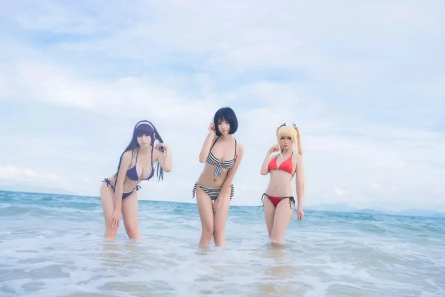 6k三人壁纸-夏日 - 少女-泳装「哲风壁纸」