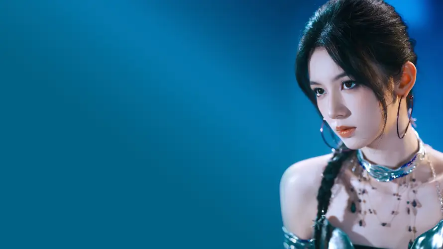 4k人像壁纸-冷艳 - 编发-美女「哲风壁纸」