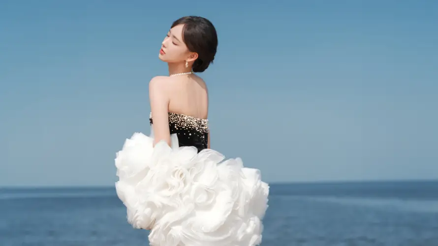 4k优雅壁纸-写真 - 时尚-海边「哲风壁纸」