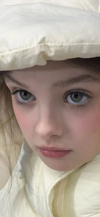 4k人像壁纸 - 女孩 - 欧美 - 特写「哲风壁纸」