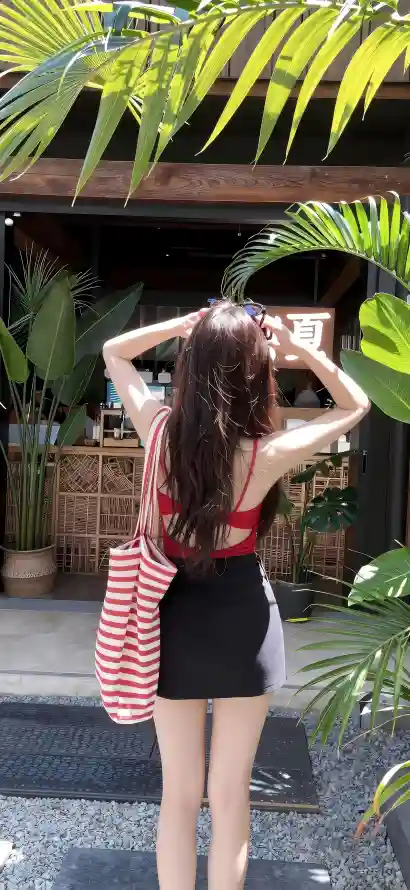 4k夏日壁纸 - 度假 - 绿植 - 美女「哲风壁纸」