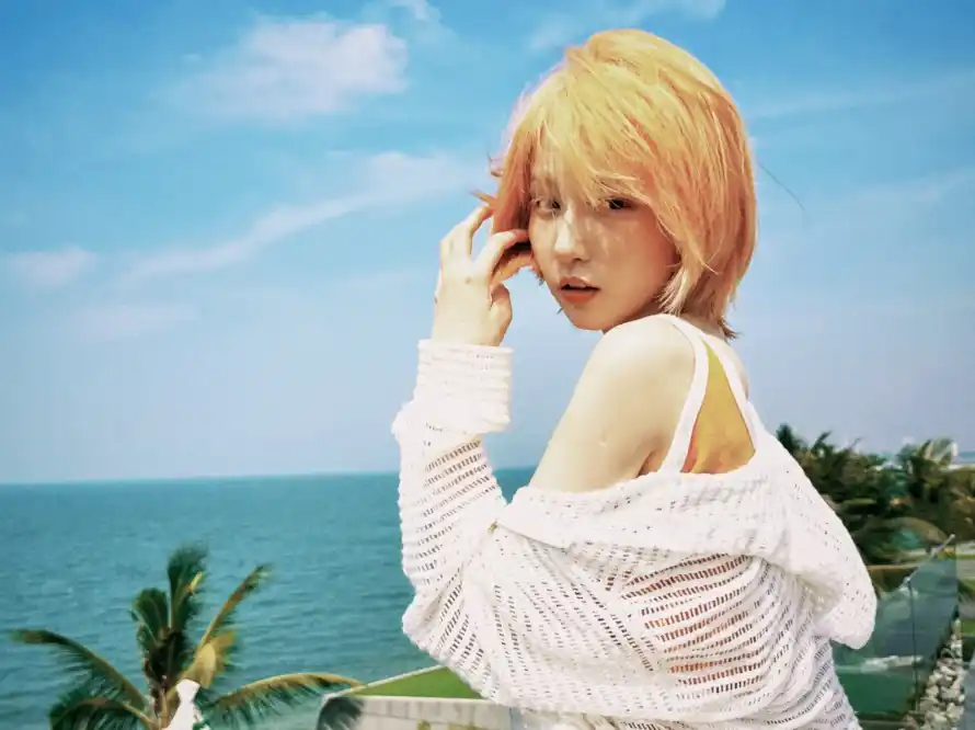 2k写真壁纸-夏日 - 大海-女生「哲风壁纸」