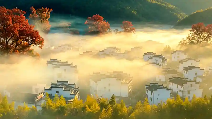 3k入秋壁纸-婺源 - 晨雾-炊烟「哲风壁纸」