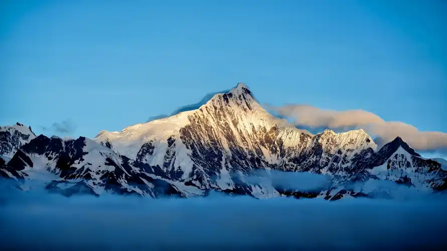 3k云海壁纸-山峰 - 积雪-群峰「哲风壁纸」