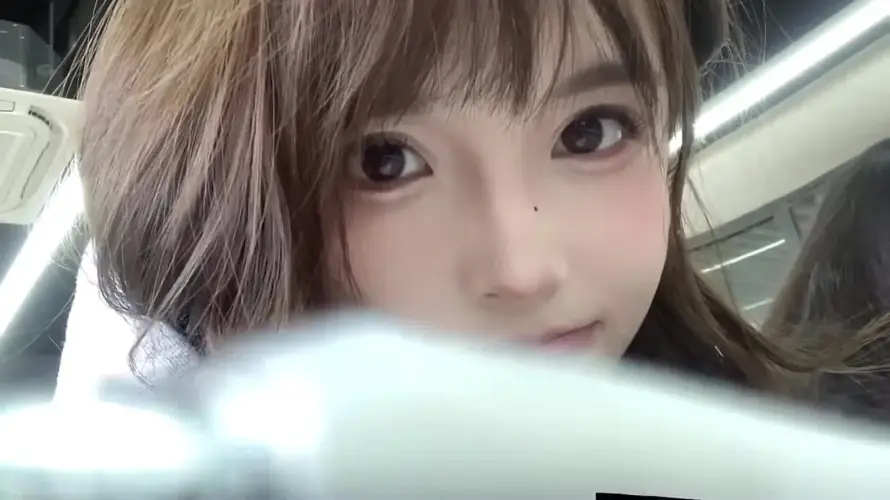 4k泪痣壁纸 - 美女 - 氛围感 - 对镜自拍「哲风壁纸」