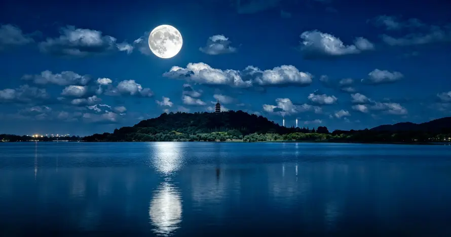 3k云朵壁纸-倒影 - 夜景-夜空「哲风壁纸」