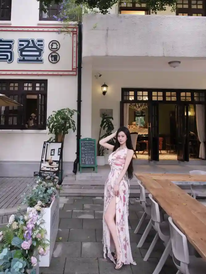 4k优雅壁纸 - 傍晚 - 户外 - 旗袍「哲风壁纸」