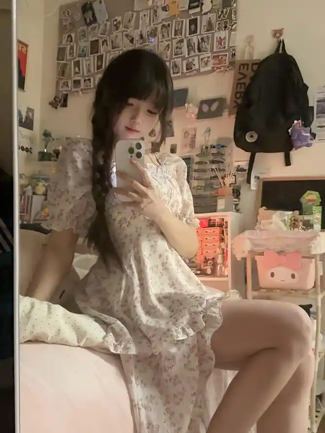 4k卧室壁纸 - 少女 - 居家 - 甜美「哲风壁纸」