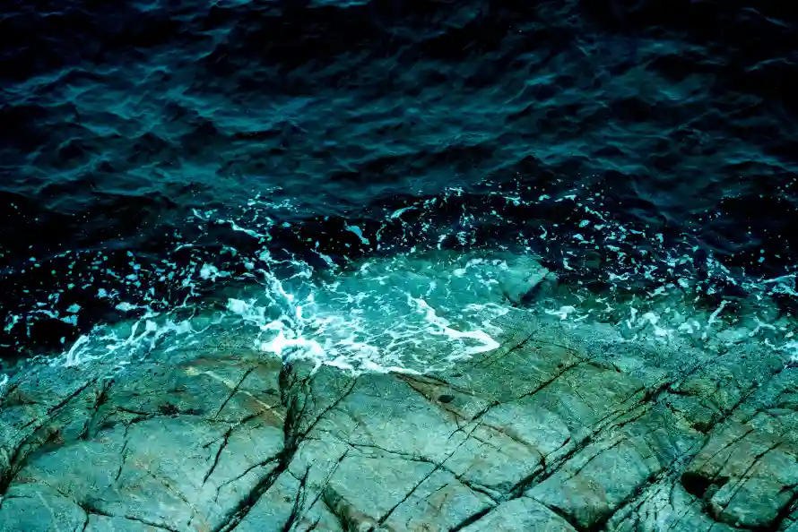 8k大海壁纸-治愈 - 波纹-浪花「哲风壁纸」