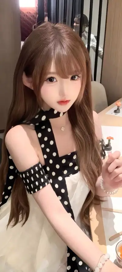 4k美女壁纸 - 长发 - 餐厅 - 少女感「哲风壁纸」