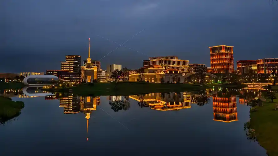 5k夜景壁纸-暮色 - 灯火-红楼「哲风壁纸」