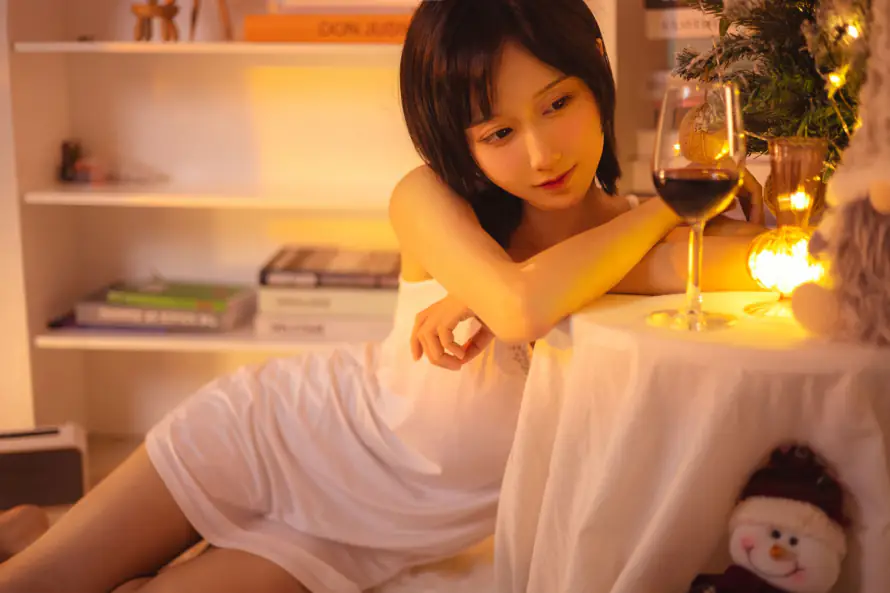 3k书架壁纸-写真 - 夜晚-室内「哲风壁纸」