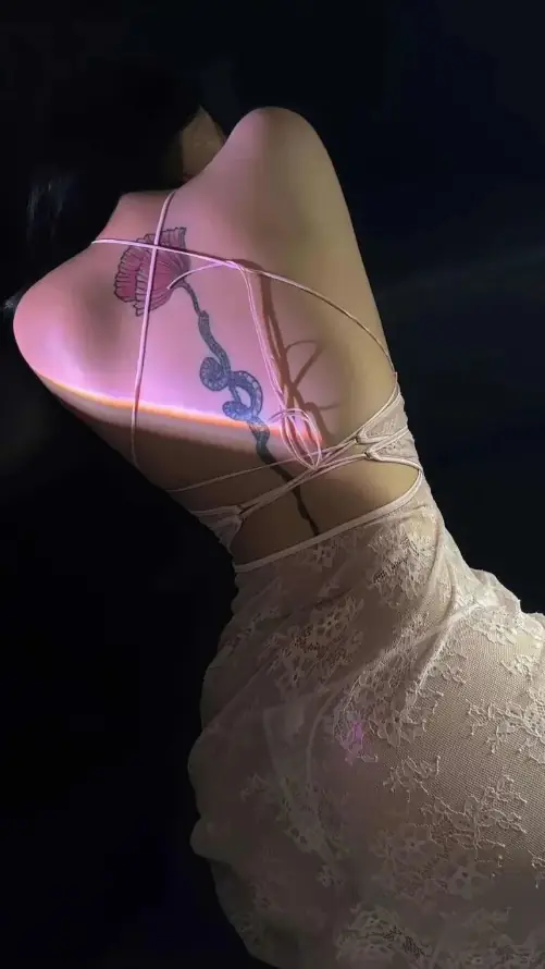 4k美女壁纸 - 近景 - 蕾丝袜 - 医疗检查「哲风壁纸」