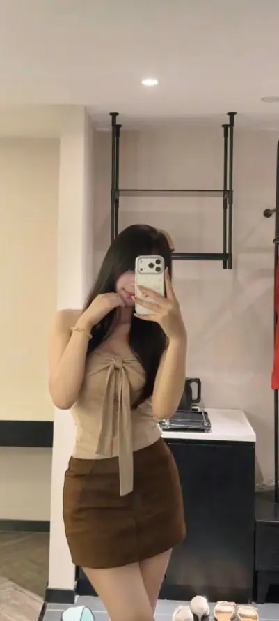 4k美女壁纸 - 好身材 - 氛围感 - 辣妹风「哲风壁纸」