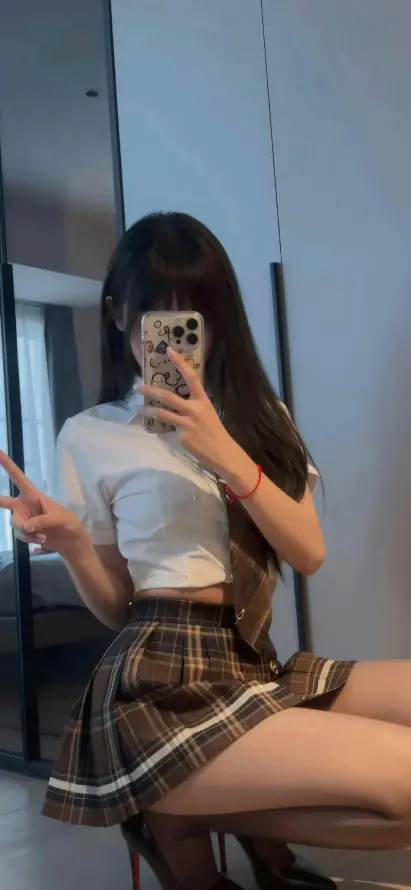 4k少女壁纸 - 居家 - 比耶 - 美女「哲风壁纸」