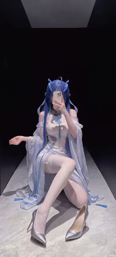 4k坐姿壁纸 - 旗袍 - 白丝 - 美女「哲风壁纸」