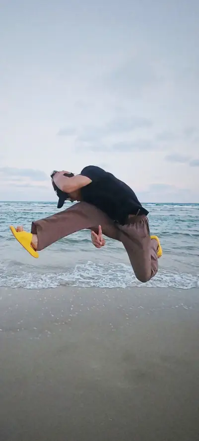 4k户外壁纸 - 沙滩 - 海浪 - 海滩「哲风壁纸」
