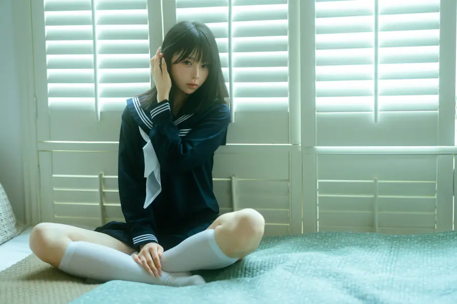 7k坐姿壁纸-室内 - 少女-日系「哲风壁纸」
