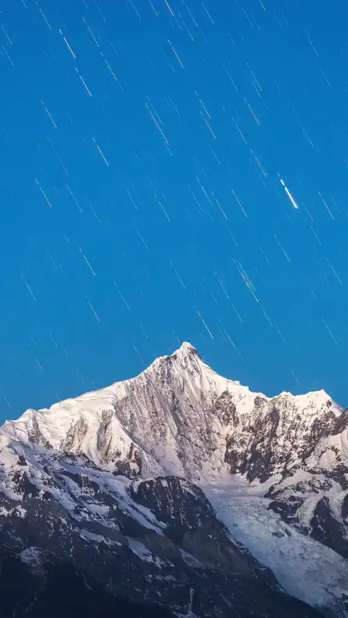 4k星空壁纸 - 星轨 - 积雪 - 雪山「哲风壁纸」